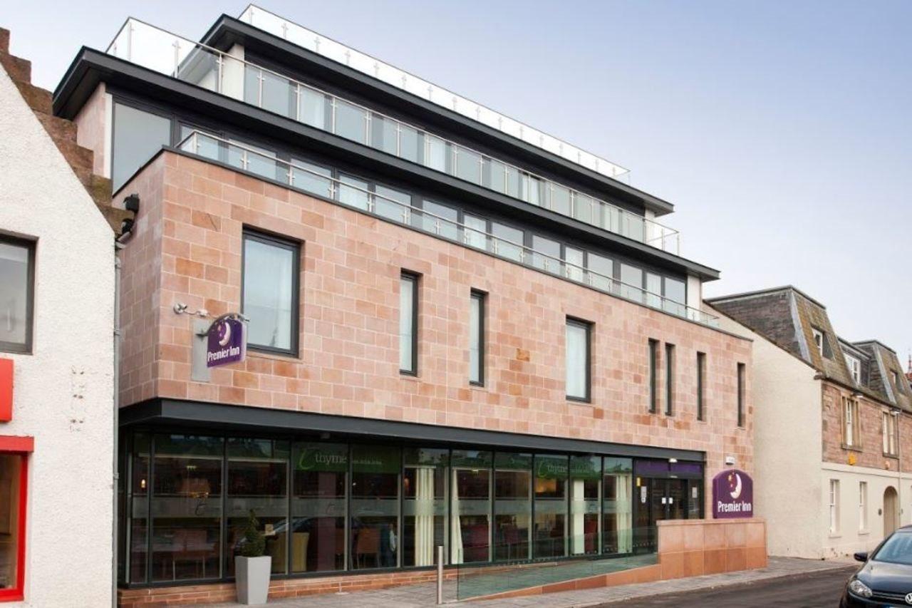 Premier Inn Inverness Centre - River Ness Eksteriør billede