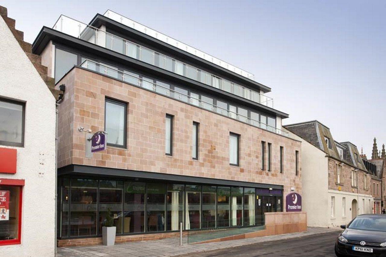 Premier Inn Inverness Centre - River Ness Eksteriør billede